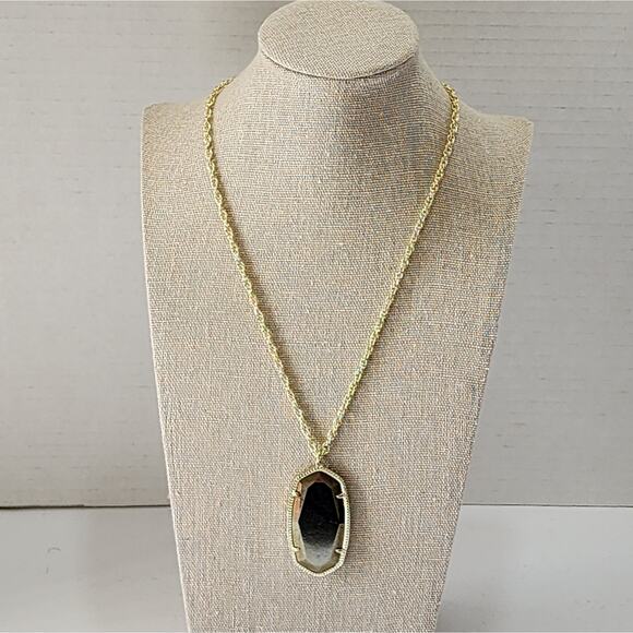 KENDRA SCOTT PYRITE AND GOLD RAE NECKLACE - Picture 8 of 9